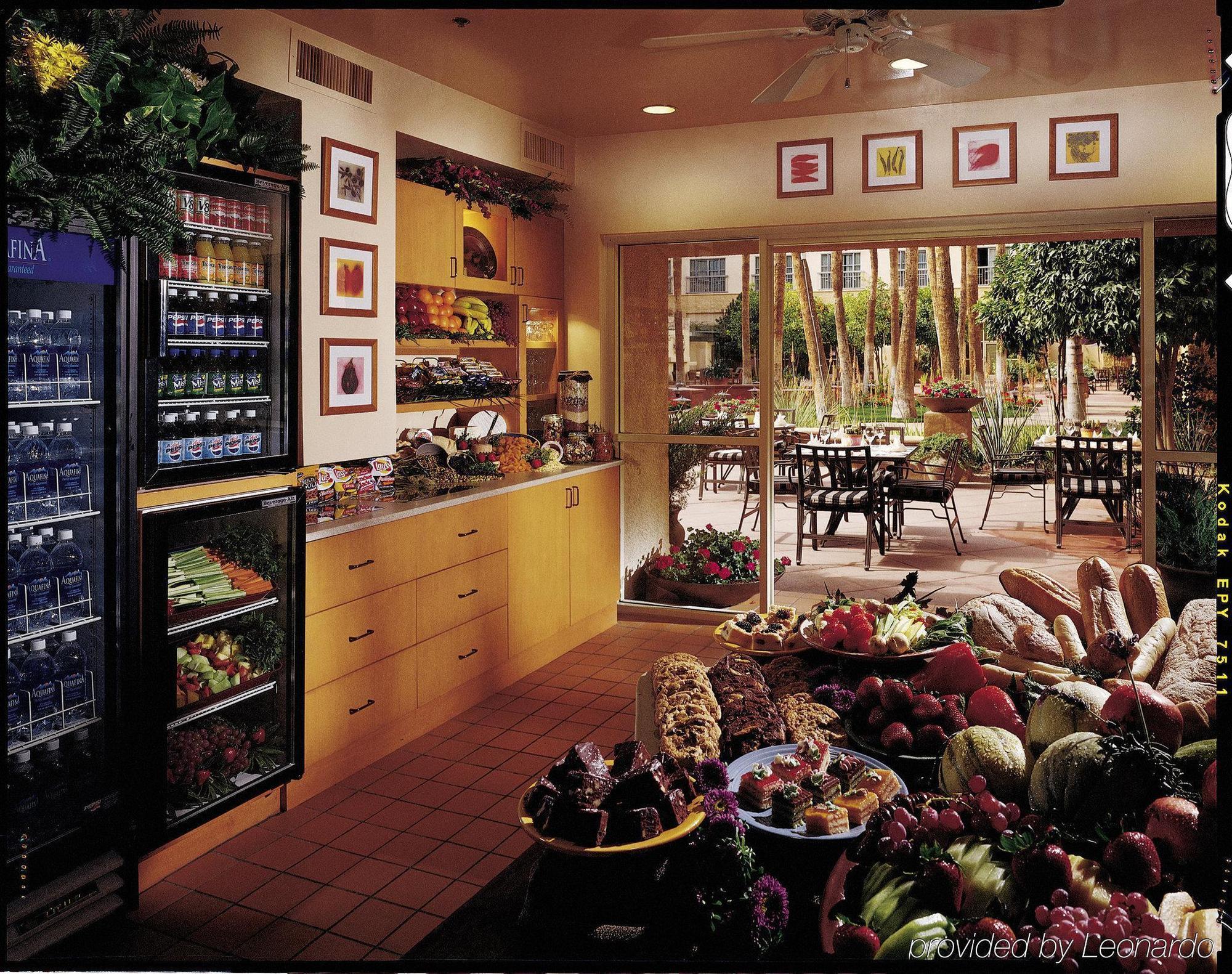 מלון Tempe Mission Palms- Destination Fee Includes Parking מסעדה תמונה